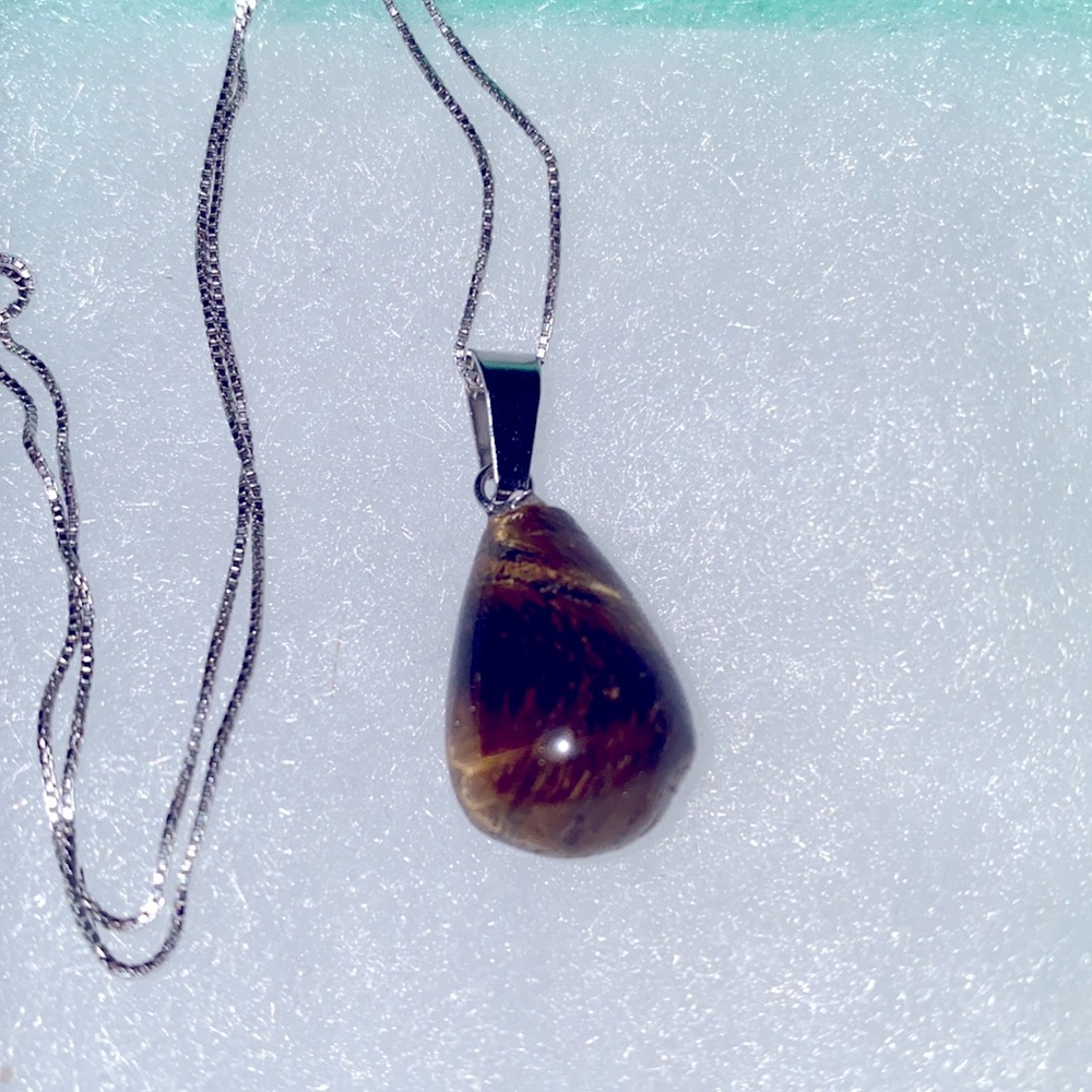Boho hippie Tiger 🐅 Eye Sterling Silver Necklace 16”